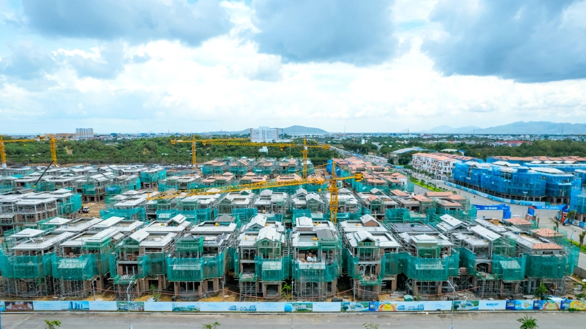Tiến độ thi công tòa Beacon Tower - Blanca City tháng 6/2026